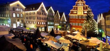 25/11: Julmarknad i Lübeck. Anmälan senast 26/10.