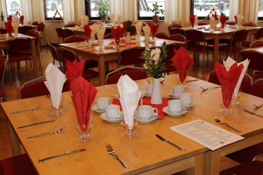 20171214 Julbord m lucia