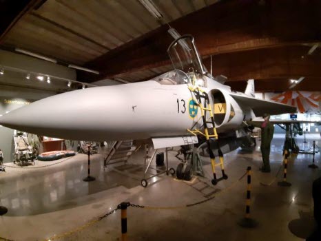 Bråvalla Flygflottilj F13