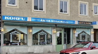 Lyckad lunchträff på grekisk kolgrill