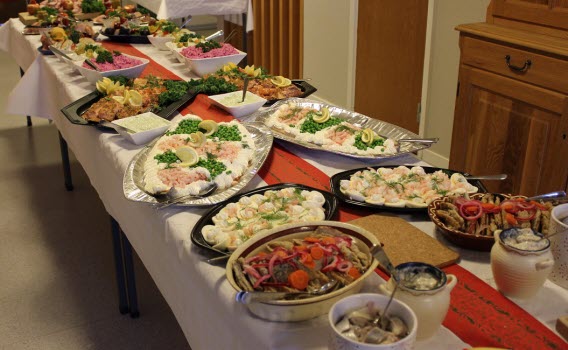20161208 Julbord och Maria B-P och Agnes Roos