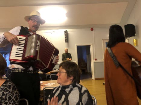 Månadsmöte November