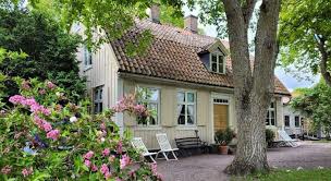 Krusenstiernska gården Måndag 22/6