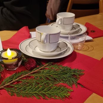 221205 Månadsmöte med vår egen Allsångskör.