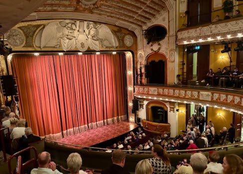 Stockholm, Oscarsteatern 2025 -10 -26