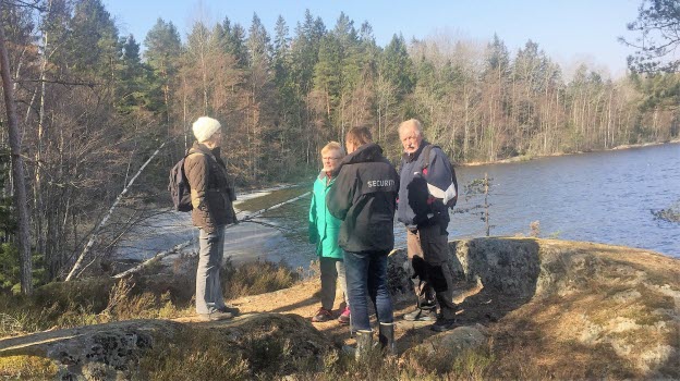 Vandring vid Gisesjön 190405