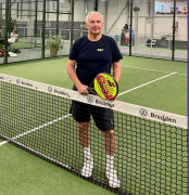 Prova på padel