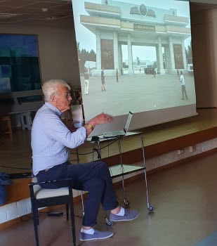Från månadsmöte. Reseberättelse om Nordkorea