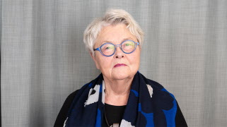 Eva Eriksson: Regeringen måste utreda kommunernas avgifter för äldreomsorg