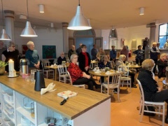 Musik och fallteknik på årets sista medlemsmöte