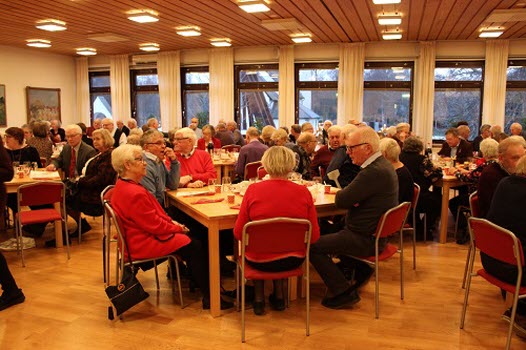 20181213 Julbord med lucia