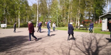 Seriespelet i boule har startat