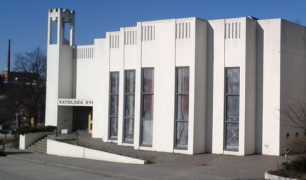 Välkommen till Katolska kyrkan här i Södertälje