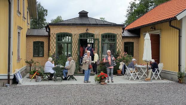 Caféutflykt till Ängbacka gård