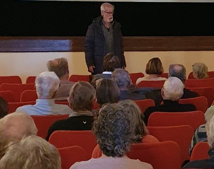 Från seniorbio i Vingåker. Nille på Ringsö visades