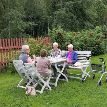 Caféutflykt till Ängbacka gård
