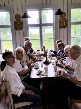 Caféutflykt till Ängbacka gård