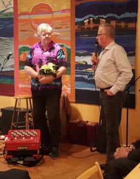 Månadsmöte 181203, Glade Glenn och Jullunch