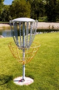 Prova på dag med discgolf (frisbeegolf) den 24 maj