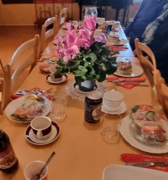 231204 Månadsmöte, Allsångs kören.