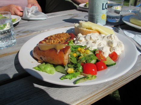 Grillfest i Kulterna vid Kättilstad kyrka