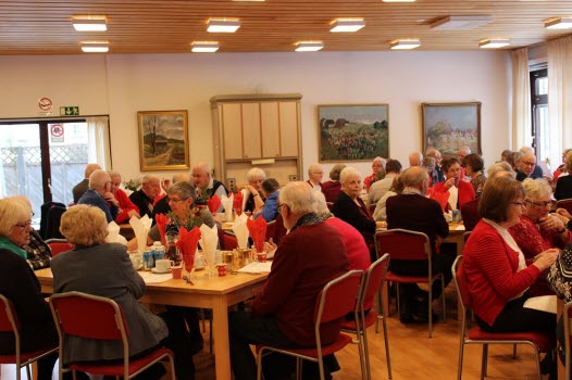 20171214 Julbord m lucia
