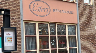 5/2 – Lunch på Ester Mosessons gymnasium