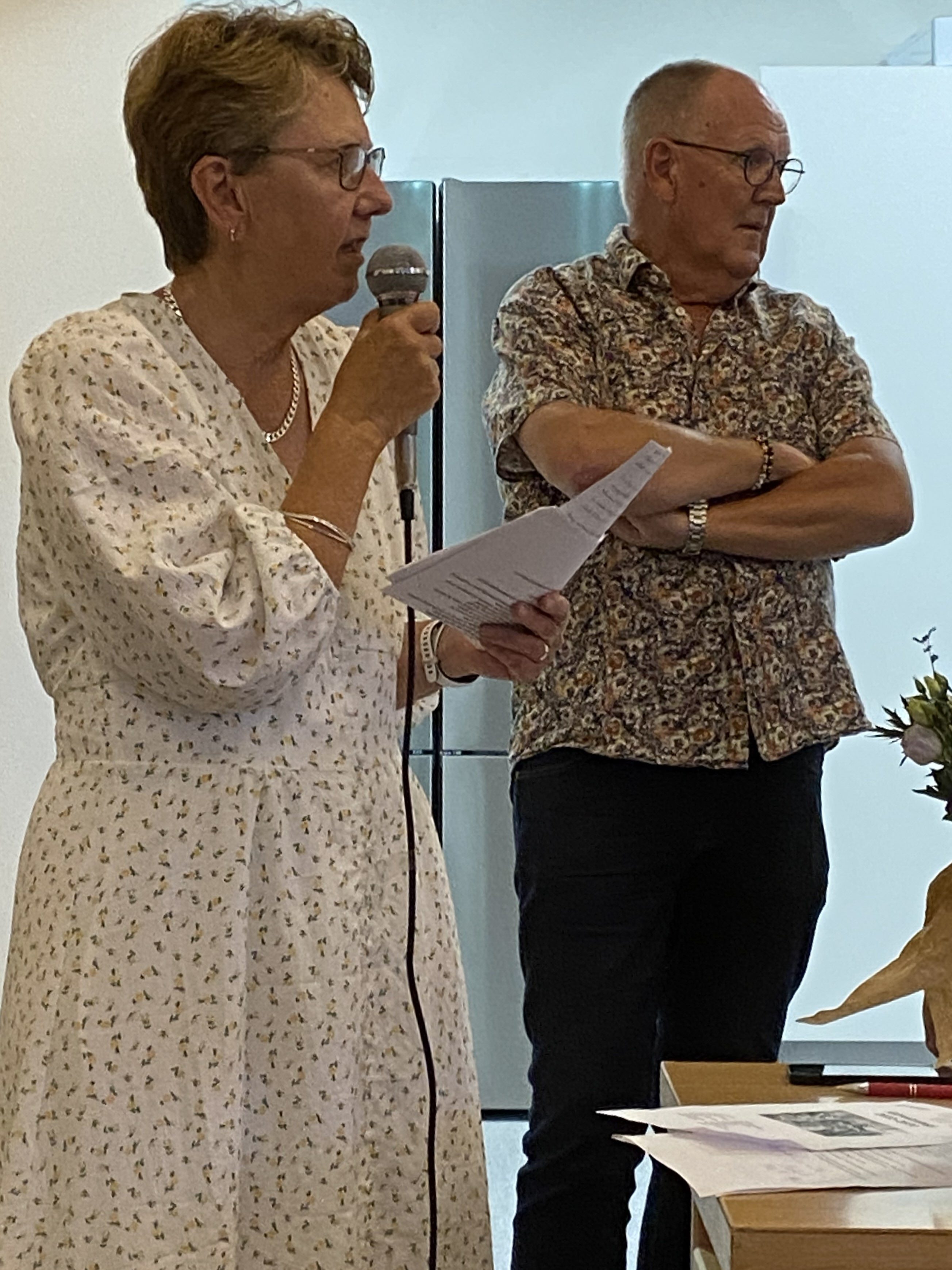Ordförande Margareta Andersson och moderator Roger Boström