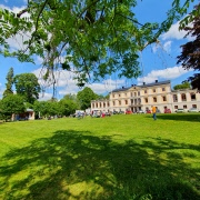 Trivselträff vid slottet 2/6 13.30-16.00