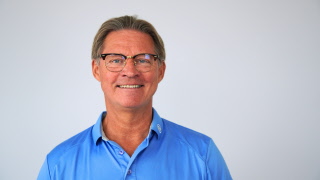 Inspirerande och rolig föreläsning med Dr Mikael Sandström " Soldoktorn"