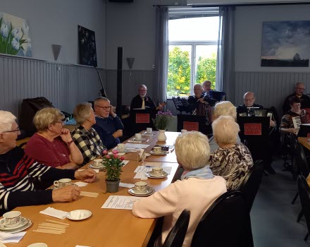 Månadsmöte oktober 24