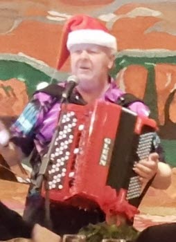 Månadsmöte 181203, Glade Glenn och Jullunch