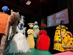 Spännande besök i en främmande värld