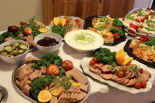 20171214 Julbord m lucia