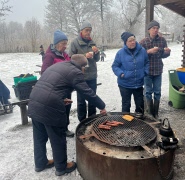 Dagens vandring med korvgrillning i Skjulsta