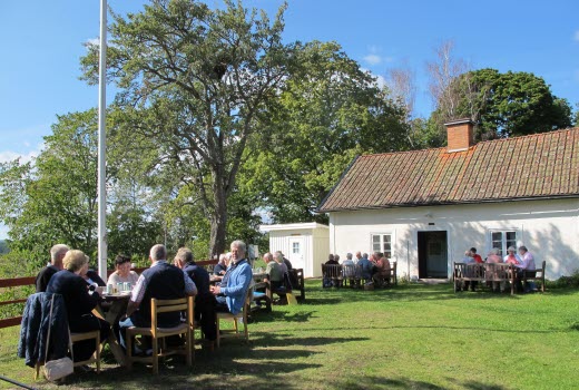Grillfest i Kulterna vid Kättilstad kyrka