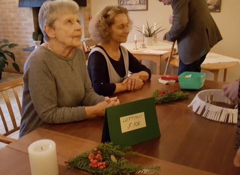 Månadsmöte 181203, Glade Glenn och Jullunch