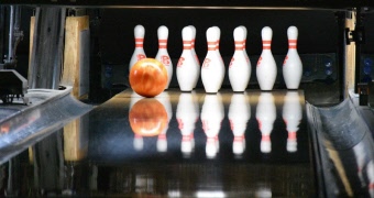 Bowling och Lunch 11 mars