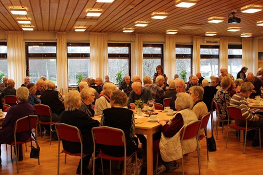 20181122 Auktion, information, Birgitta och Börje