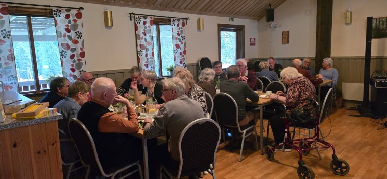 deltgar vänst