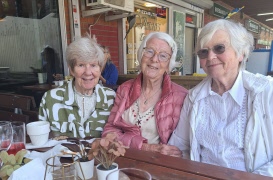 Första sommarlunchen
