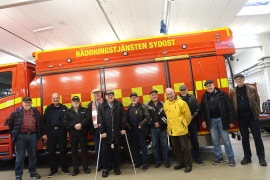 ”Gubbgruppen” besökte ambulansen och räddningstjänsten.