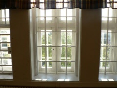 Vårpromenad och fängelsebesök