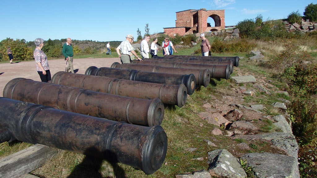 Kanoner vid resterna av det stora kanontornet