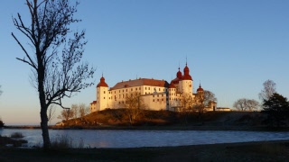 Se Tommy Körberg på Läckö