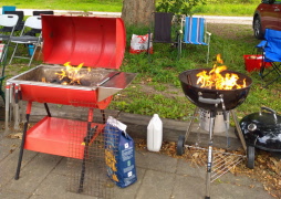 Vårens månadsmöten avslutas med grill och boule! 21 maj