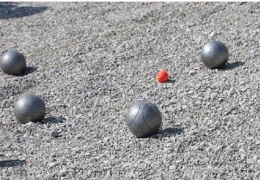 Inbjudan till midsommarboule 17 juni i Skara