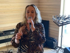 Referat - Musikcafé med allsång 14 februari