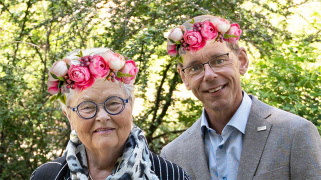 Midsommarhälsning från Eva Eriksson och Peter Sikström
