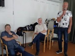 Reportage från månadsmötet 8 maj -26